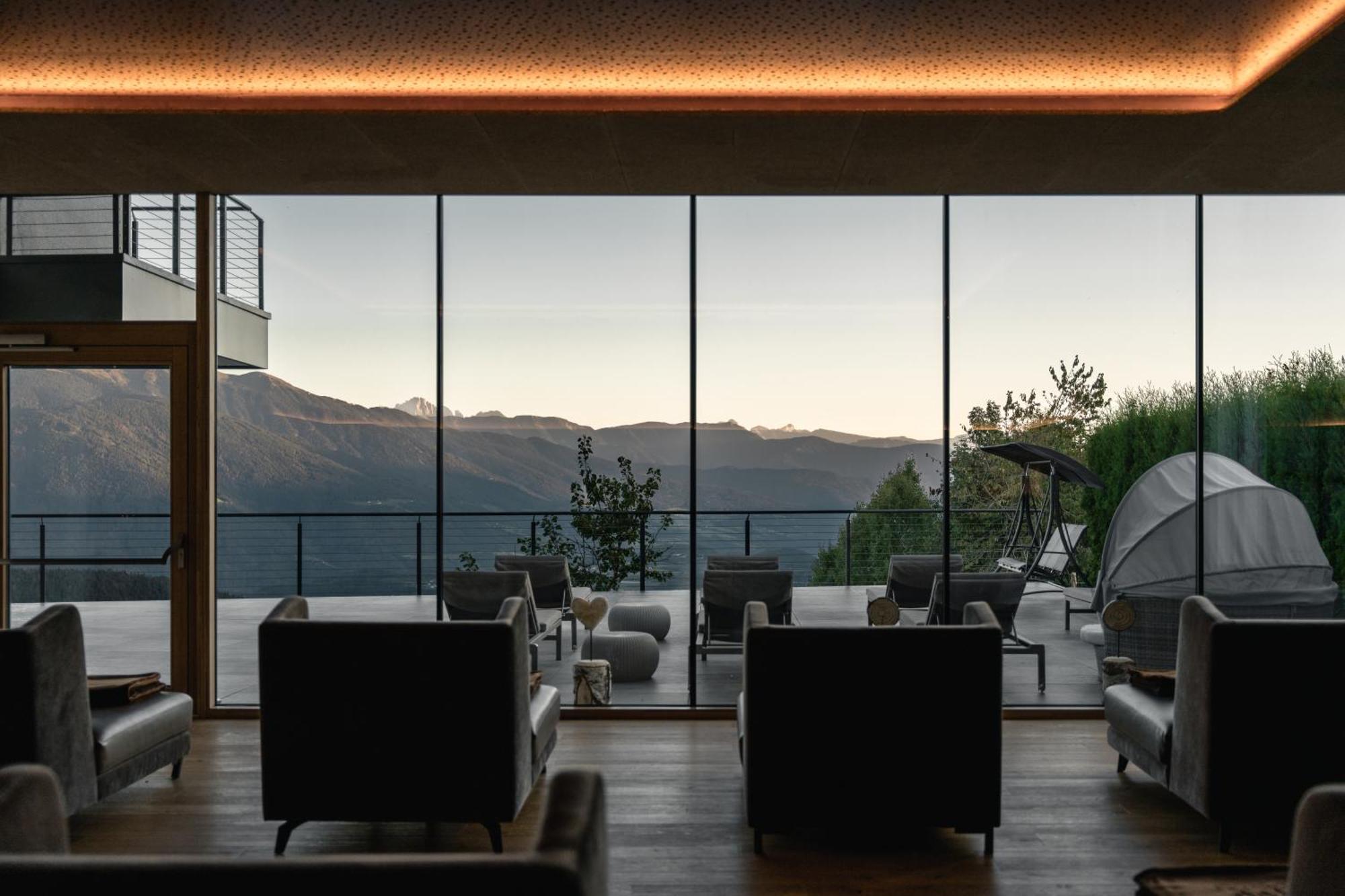 Panoramahotel Huberhof 4*