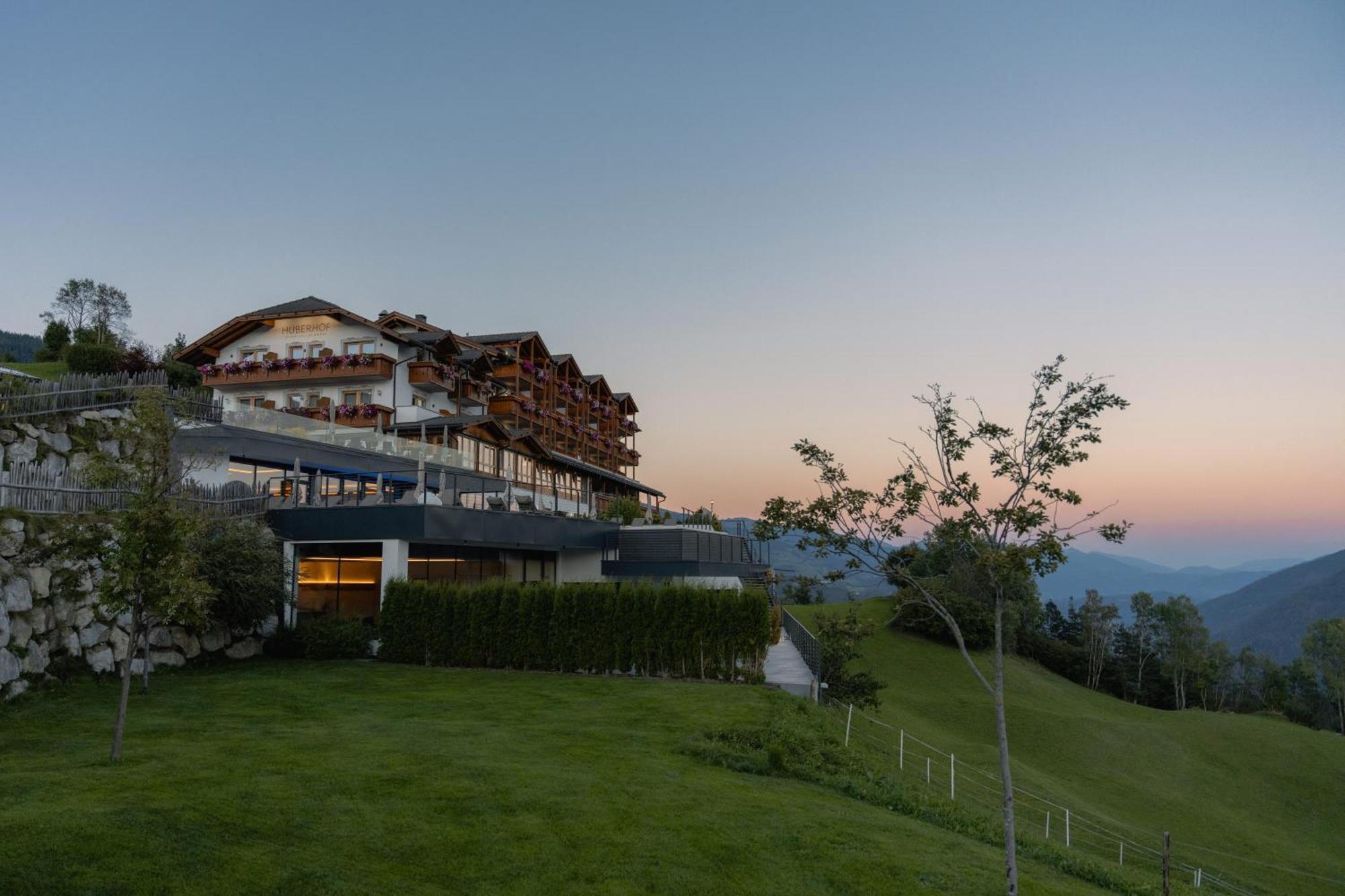 Panoramahotel Huberhof 4*
