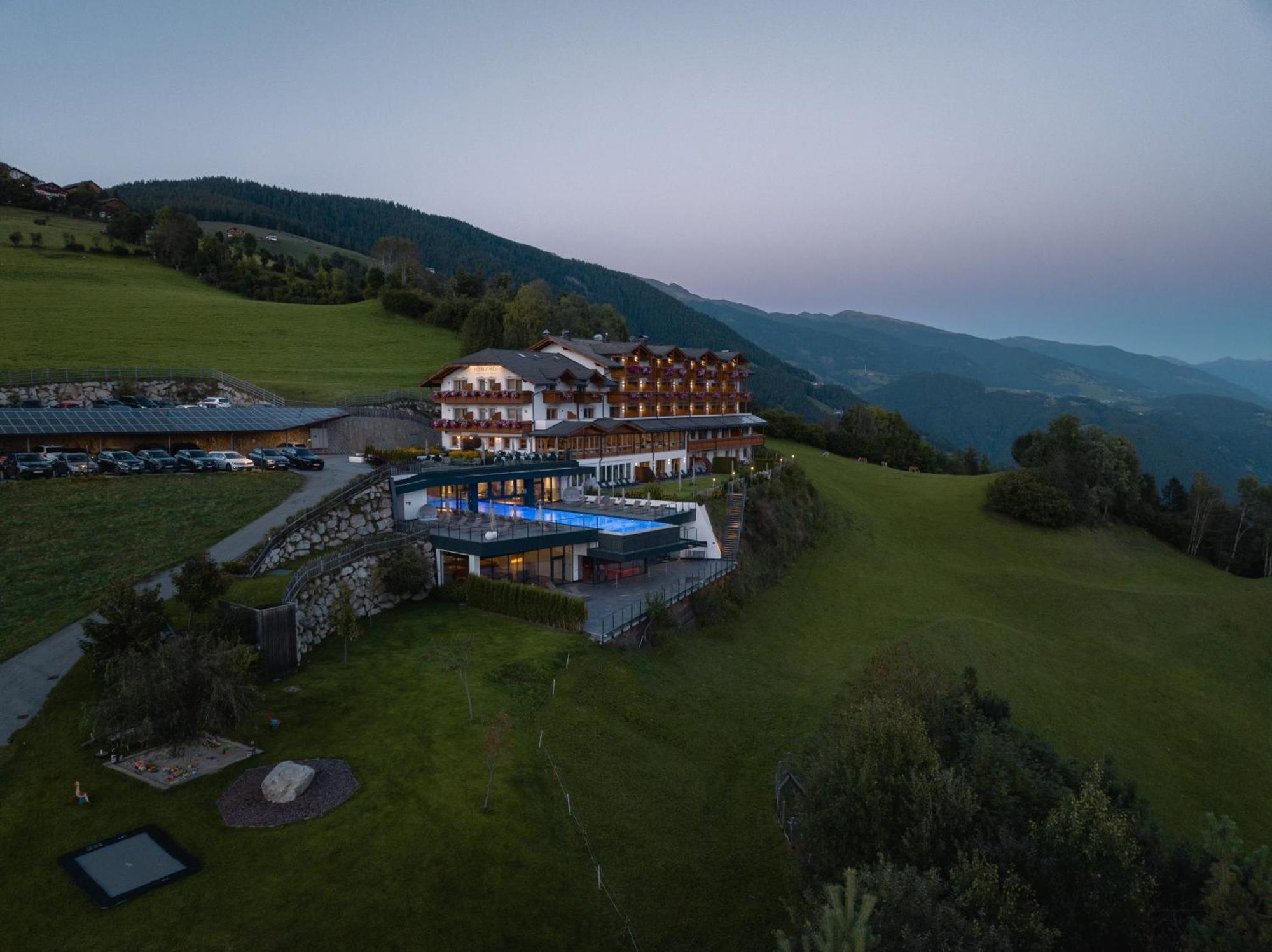 Panoramahotel Huberhof 4* Maranza