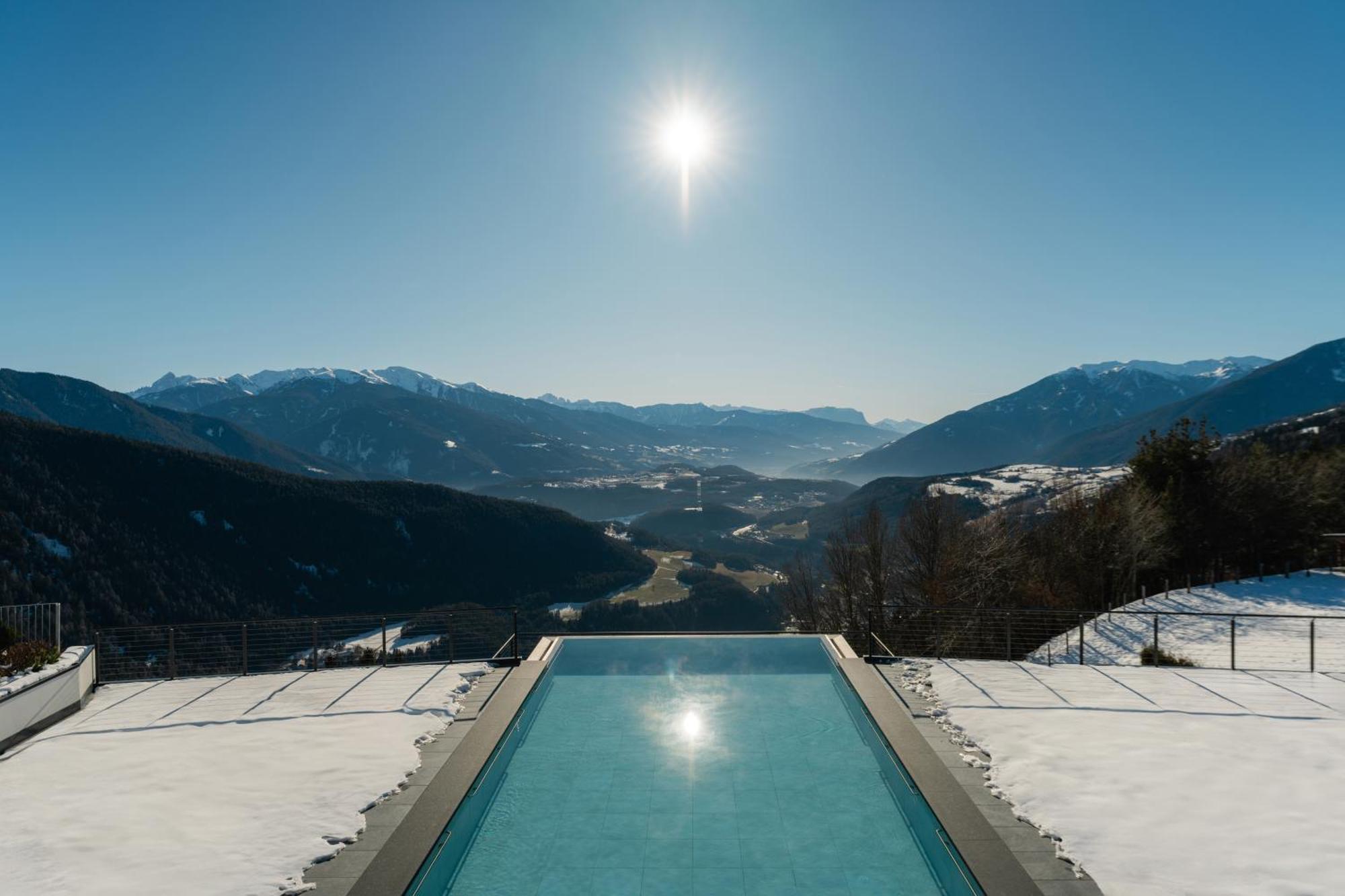 Panoramahotel Huberhof Hotel 4*