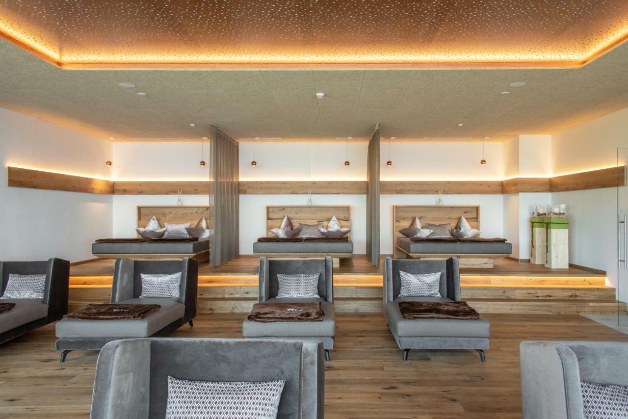 Panoramahotel Huberhof Hotel